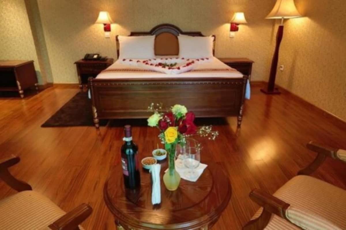 Abyssinia Renaissance Hotel แอดดิสอาบาบา ภายนอก รูปภาพ