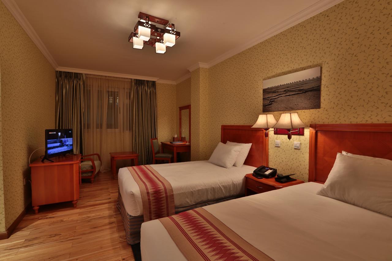 Abyssinia Renaissance Hotel แอดดิสอาบาบา ภายนอก รูปภาพ