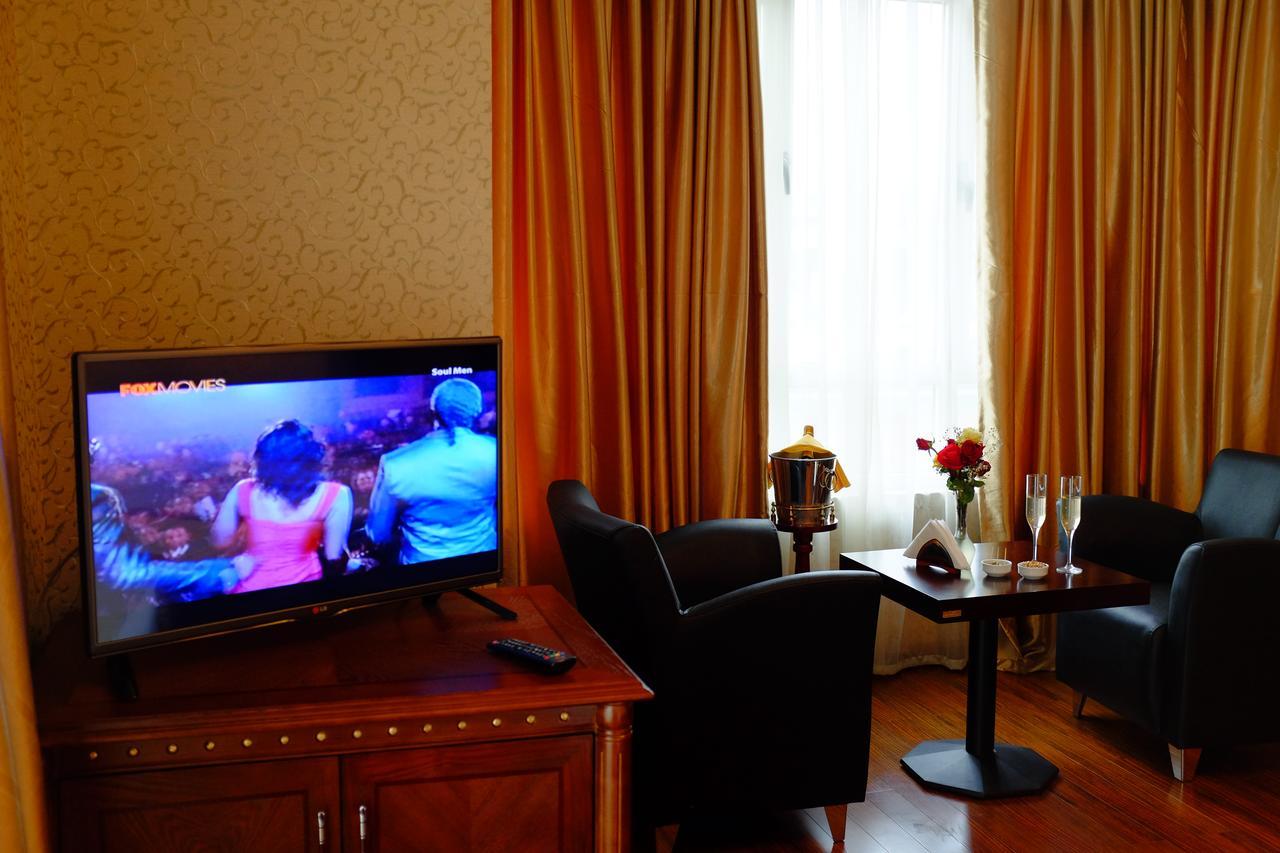 Abyssinia Renaissance Hotel แอดดิสอาบาบา ภายนอก รูปภาพ